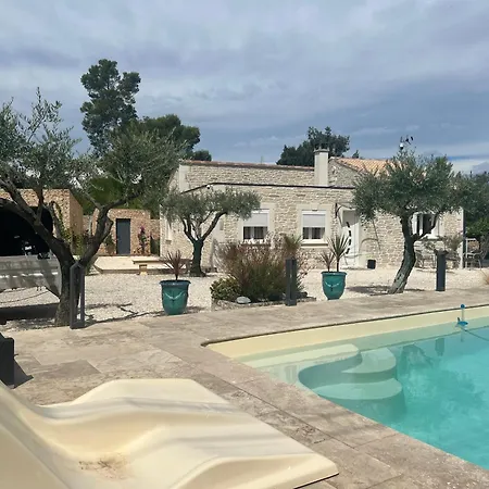 Villa Maison, Hauteur De *