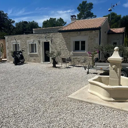 Maison, Hauteur De Villa